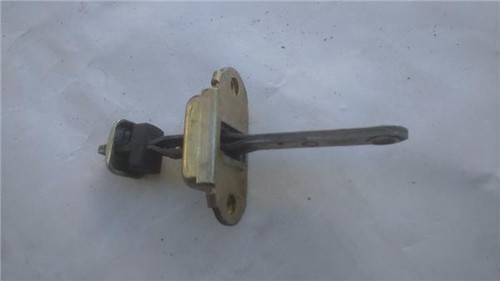 Door hinge left front lower - hinge,