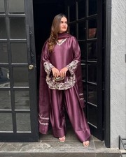 Pakistani Farshi Salwar Kameez