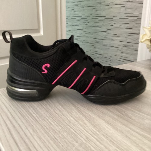 Women dance gym - gym, shoes
