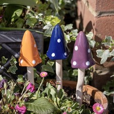 Set ceramic toadstool - of,