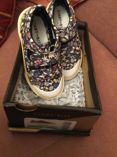 Start rite meadow navy floral - rite,