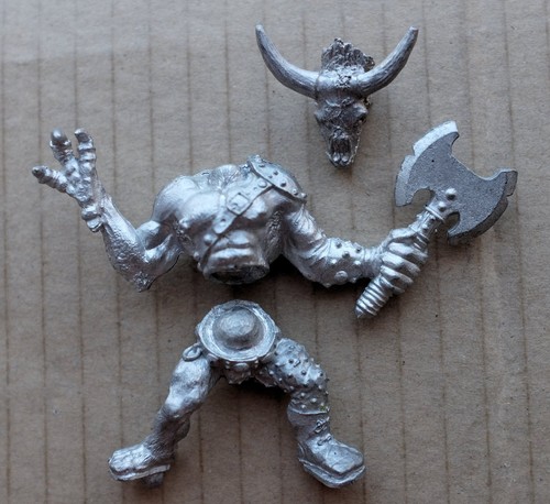 Minotaur lord sir - lord, loin