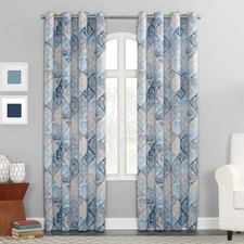 Reardon Global Medallion Print