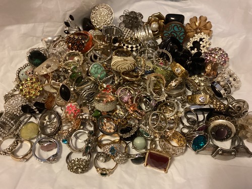 Rings job lot 200 - rings, x