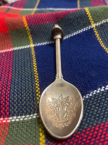 Vintage london souvenir spoon - souvenir,
