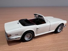 Triumph TR6 diecast 1:43 scale