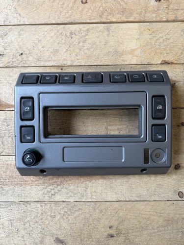 Land rover defender td5 - rover,