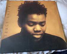 Tracy Chapman, Tracy Chapman