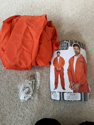 Orange convict prisoner - convict,