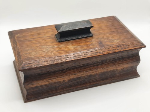 Old solid wooden jewellery - old,
