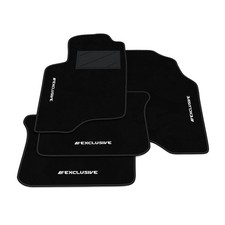 Mitsubishi Space Runner