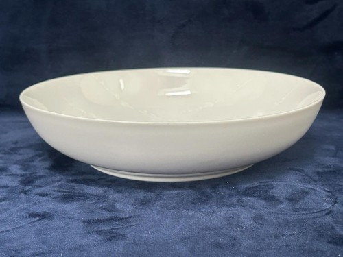 Denby white trace pasta - white, 9"