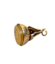 ANTIQUE  9CT GOLD FOB SEAL/