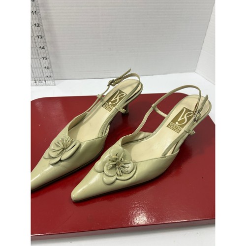 Victoria spenser floral - victoria,