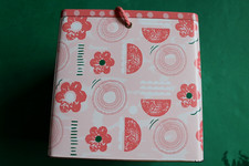Soap glory large - &,