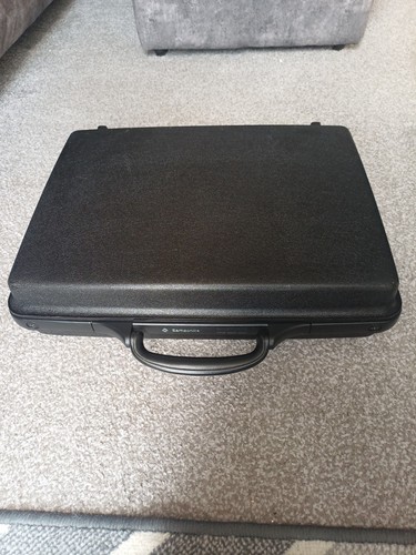 Black vintage samsonite - black,