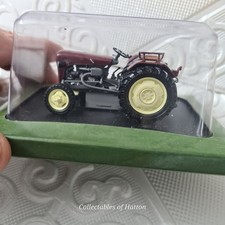 Ursus C325  1962 HACHETTE UNIVERSAL HOBBIES 1/43 DIECAST TRACTOR