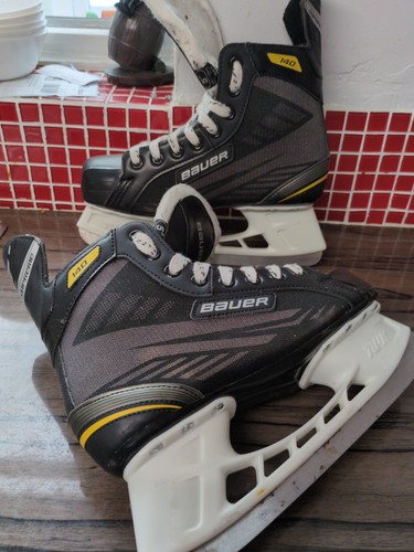 Bauer supreme 140 ice - 140, skates