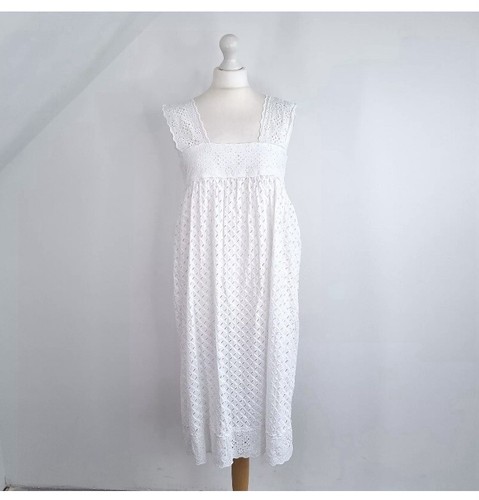 Zara white broderie anglaise - broderie,