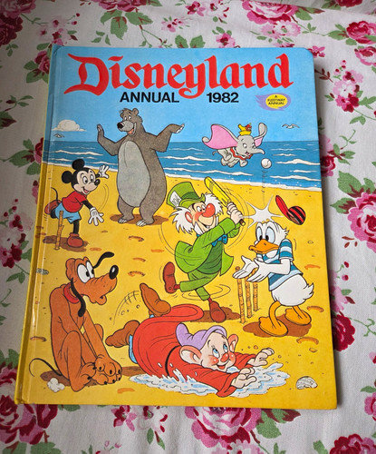 Retro disneyland annual 1982 - retro,