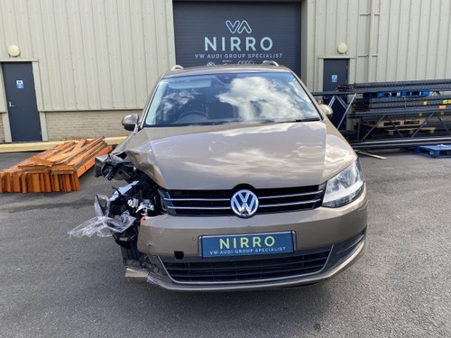 Sharan breaking for 10x - vw,