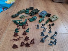 Vintage toy plastic - vintage, soldiers