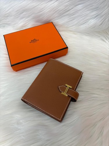 Hermès béarn compact madame - hermès,