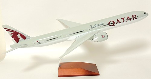 Boeing 777 300 qatar airways - 777-300,