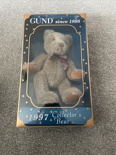 Gund collector bear - collector, 1997