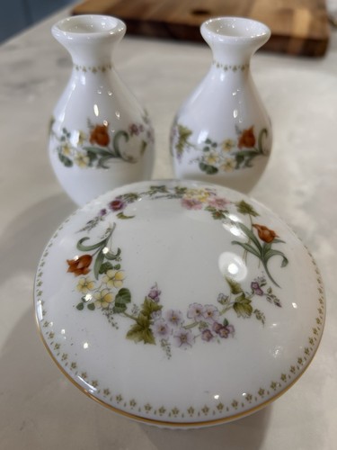 Wedgwood collection with - wedgwood,