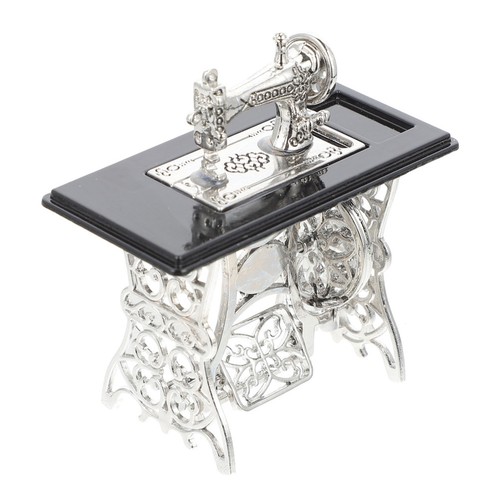 Sewing machine model mini - machine,
