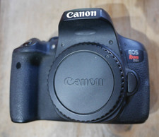 Canon EOS Rebel T6i / 750D