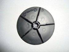 ORIGINAL BMW E28 CAP TO SECURE SPARE WHEEL x 1 (4 individual caps available).