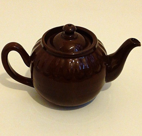 Vintage brown betty - betty, 1