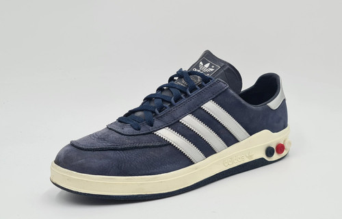 Excellent 2017 adidas - *excellent*,
