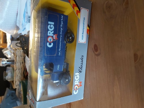 Corgi 1929 thornycroft van - corgi,