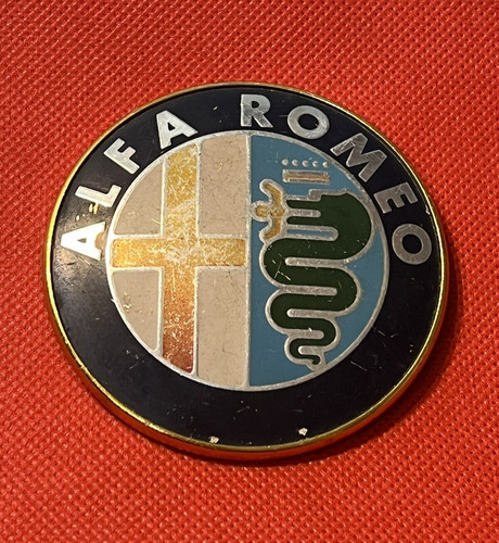 Alfa romeo car badge emblem - /,