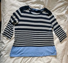 Ladies Top From Maine New