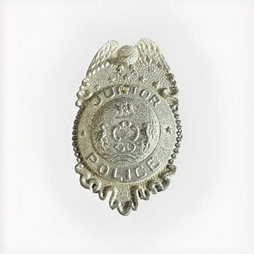 Vintage metal toy junior - vintage,