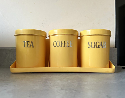 Line vintage yellow - yellow, plastic