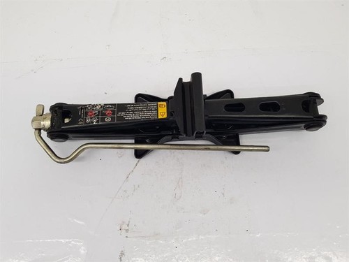 2010 volvo c30 - c30, jack