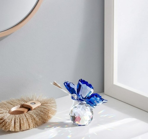 Exquisite crystal butterfly - crystal,