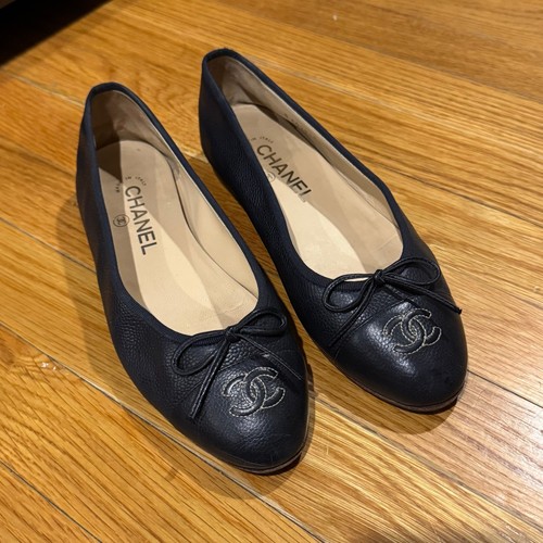Authentic chanel black - authentic,
