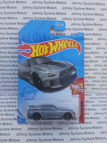 Hot wheels 2017 nissan - hot,