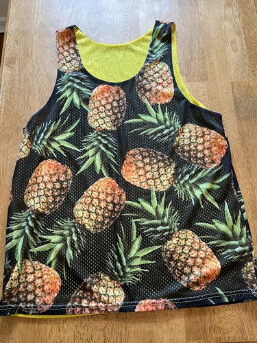 Upside down pineapple tank - upside,