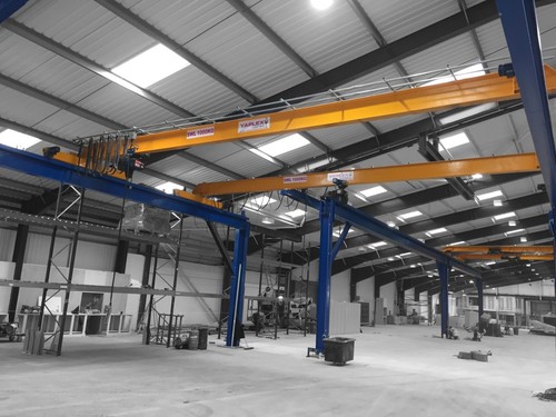Gantry crane overhead - crane,