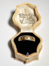 Antique 18ct gold gypsy-set