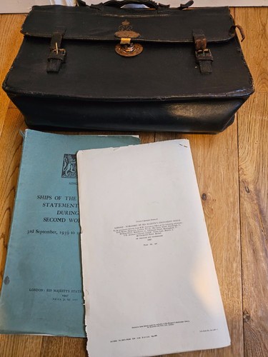 King george gov briefcase - vi, +