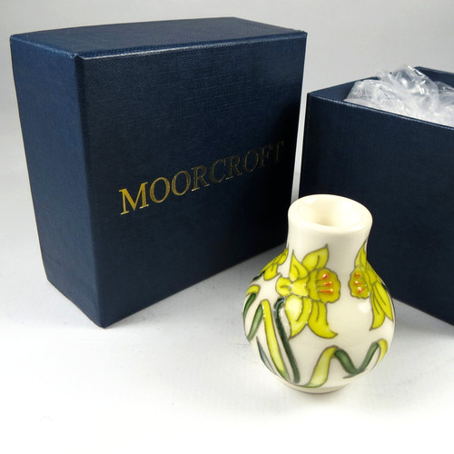Moorcroft miniature vase - miniature,