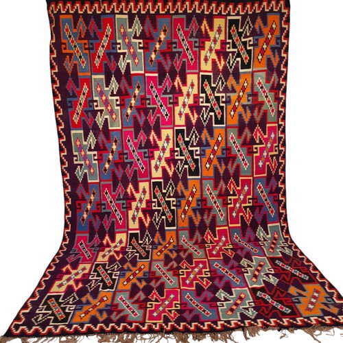 Vibrant moroccan handmade wool - vibrant,